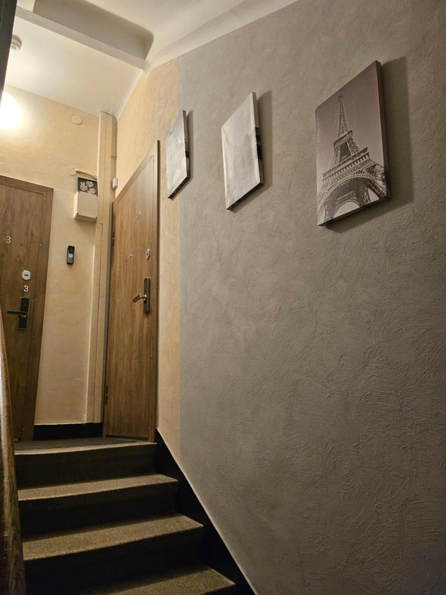 Kauno Apartamentai King Size Bed Kaunas Exterior photo